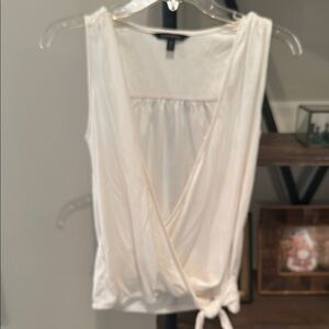 Elegant White Sleeveless Top